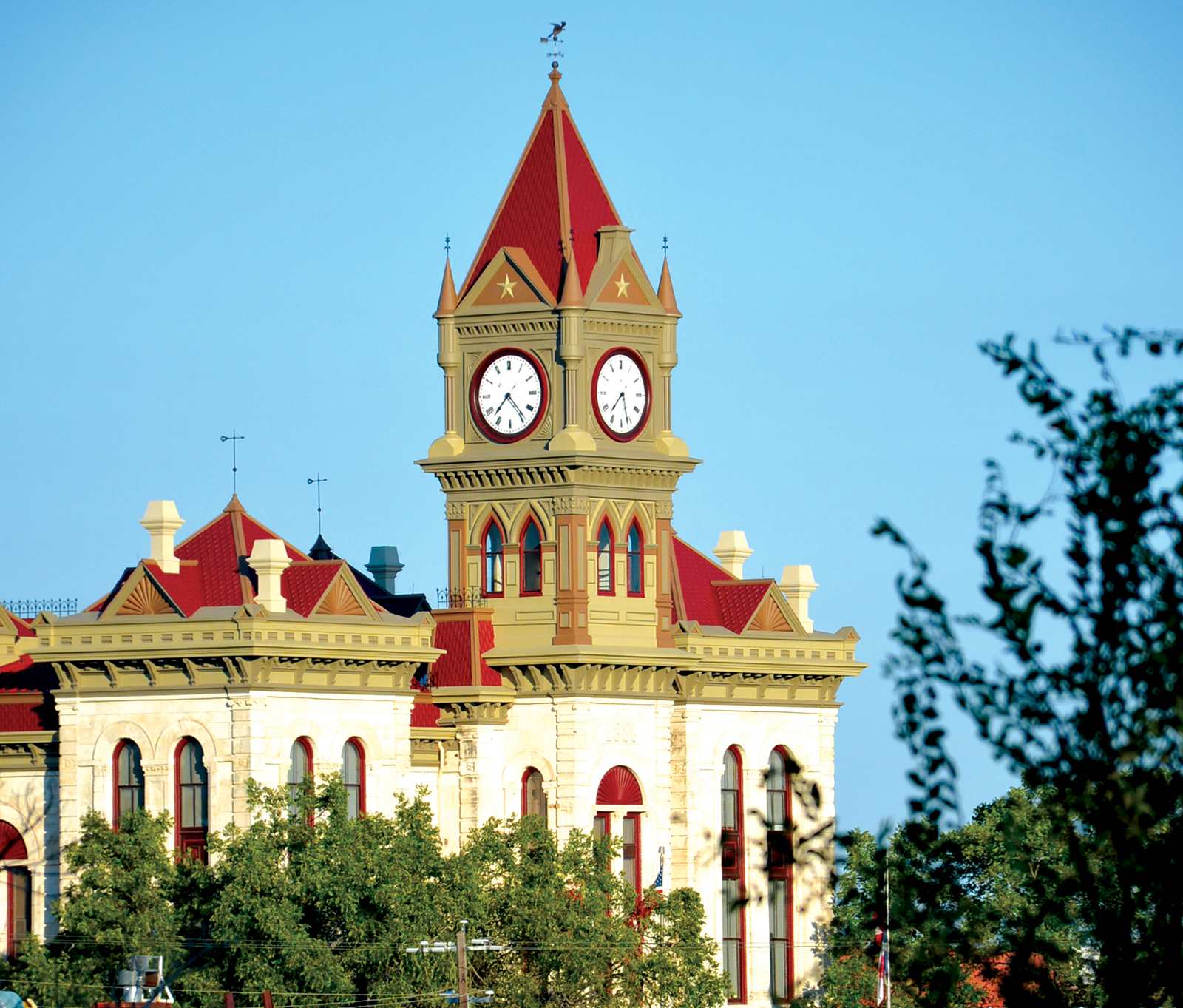 courthouse Chisholm Country